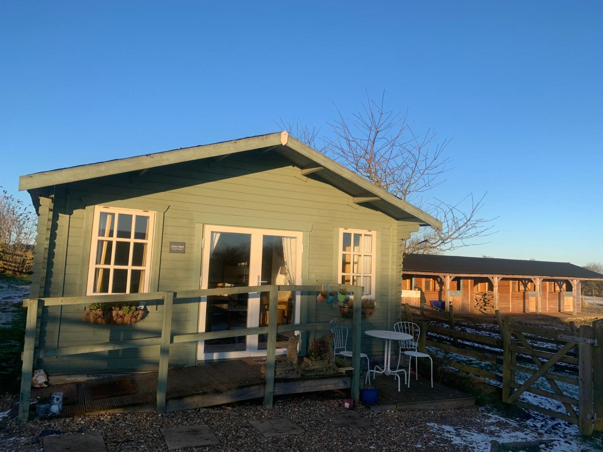 Owls Nest Log Cabin Morpeth Exterior photo